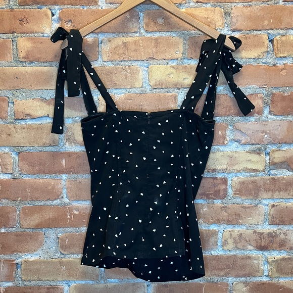 Lioness + Black and White Hearts Tank + Small - Picture 2 of 3